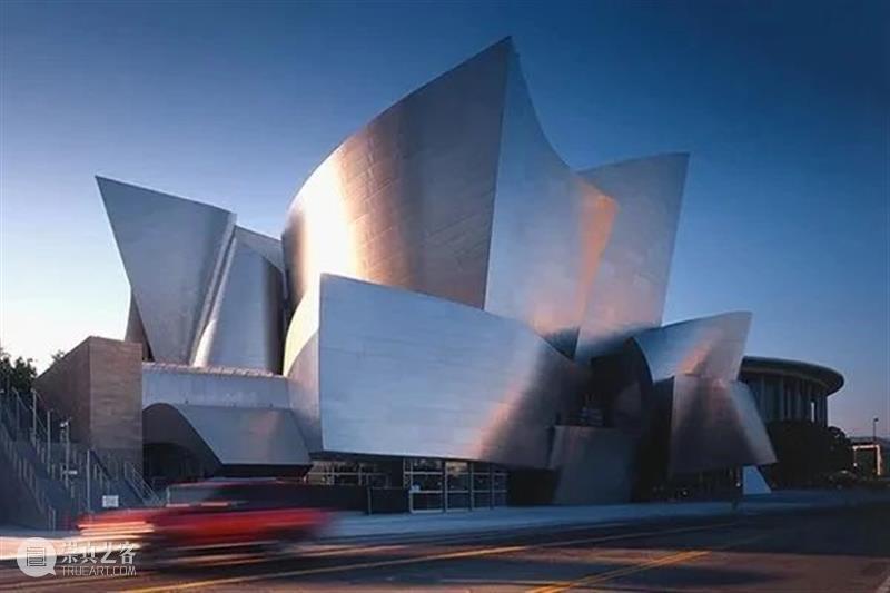 【IFA-艺术赏析】Frank Gehry|“魔法”建筑 田恬 建筑 艺术 IFA 世界上 垃圾 弗兰克 盖里 Gehry 加拿大 多伦多 崇真艺客